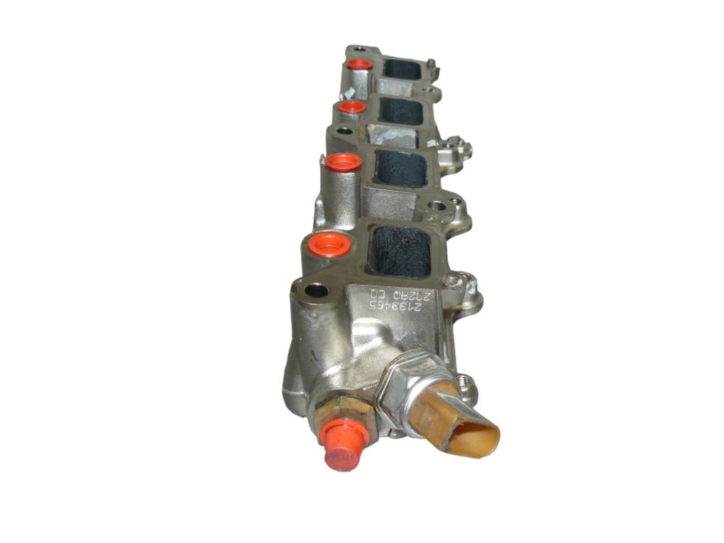 202AQCO Fuel Distributor / fuel rail SKODA OCTAVIA II (1Z) (2004-2013)