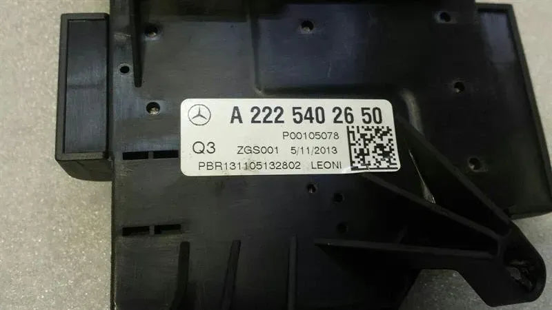Mercedes S-Class W222 Fuse Box A2225402650 Fuse Box-