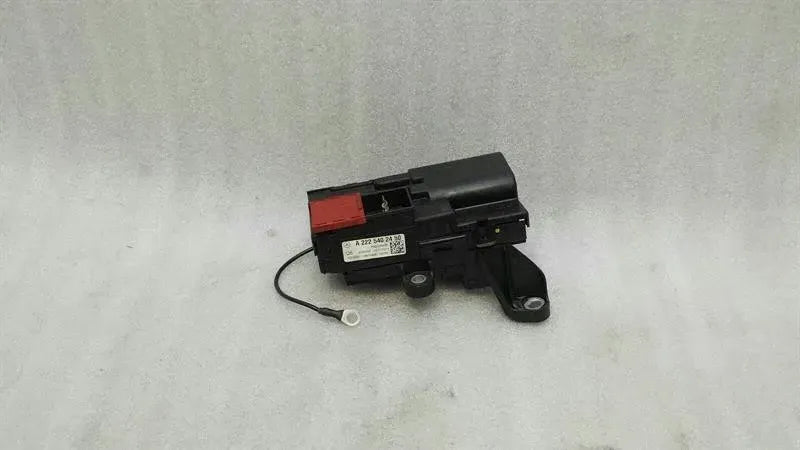 Mercedes S-Class W222 Fuse Box Relay A2225402450 Fuse Box-