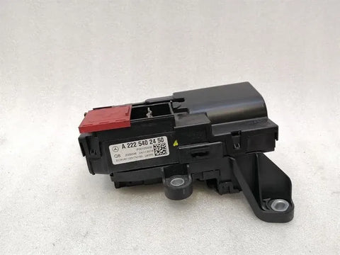 Mercedes S-Class W222 Fuse Box A2225402450 Fuse Box-