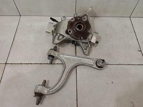 McLaren 600LT Spider Left Rear Hub 14BA022CP Wheel Bearing Housing Rear Left