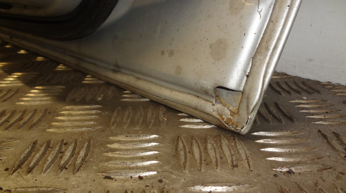 7203643 5A2A385 Door Front Left BMW 3 (E90, E91, E92, E93) (2005-2011)
