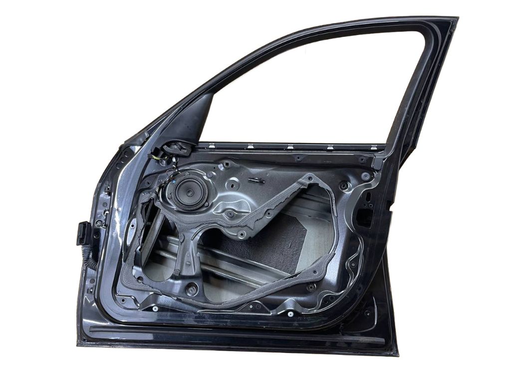 7284512 9628760 Door Front Right BMW 1 (F20, F21) (2011-2019)