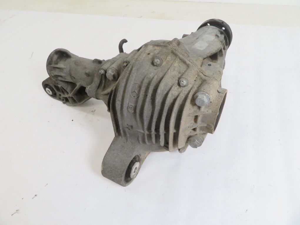 A1643302502 1643302502 Front axle Differential MERCEDES-BENZ R-CLASS (W251) (2006-2013)