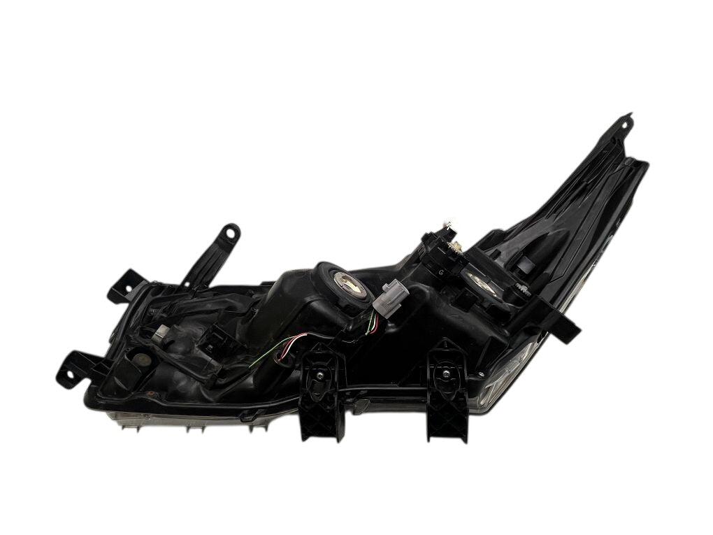8111002E70-00 Headlight right TOYOTA COROLLA XI (E170, E180) (2013-2018)