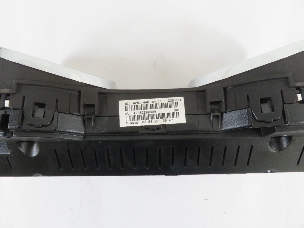 A2514406411 2514406411 A2515403548 A2519006000 Speedometer MERCEDES-BENZ R-CLASS (W251) (2006-2013)