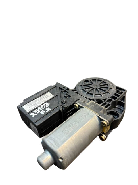 7H1959802 0130821998 Window Regulator Motor Front Right VW TRANSPORTER T5 / MULTIVAN (7H, 7E, 7J) (2003-2015)