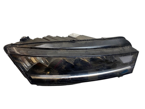 030111863200 Headlight right SKODA OCTAVIA IV (NX, NN) (2019-)