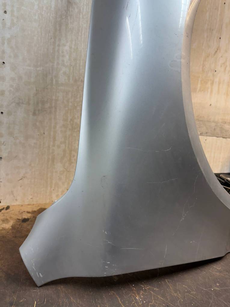Fender Front Right VW TOUAREG I (7L) (2002-2010)