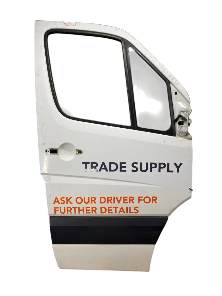 9067200105 Door Front Right MERCEDES-BENZ SPRINTER (906) (2006-2018)