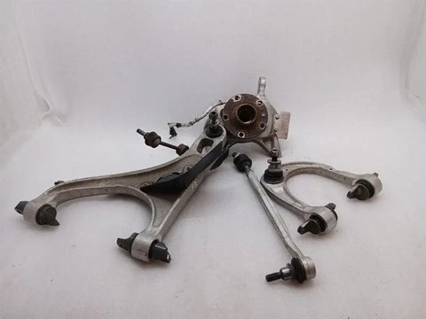 McLaren 600LT Spider Right Front Hub 13BA352RP Wheel Bearing Housing Front Right-