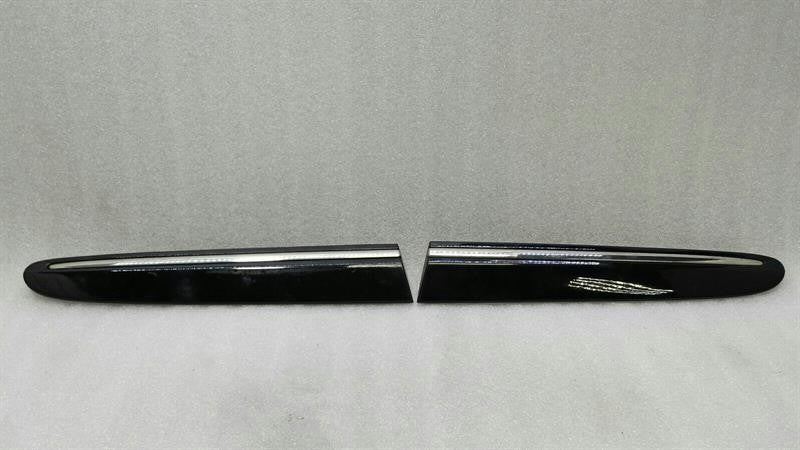 Mercedes CLK W209 body moulding rear set A2096902562 strip A2096902662 set