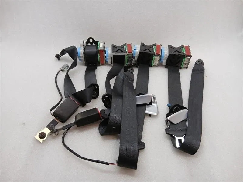 Aston Martin Rapide 10-14 Seatbelt SET AD43-611B69-ADW Seat Belt SET