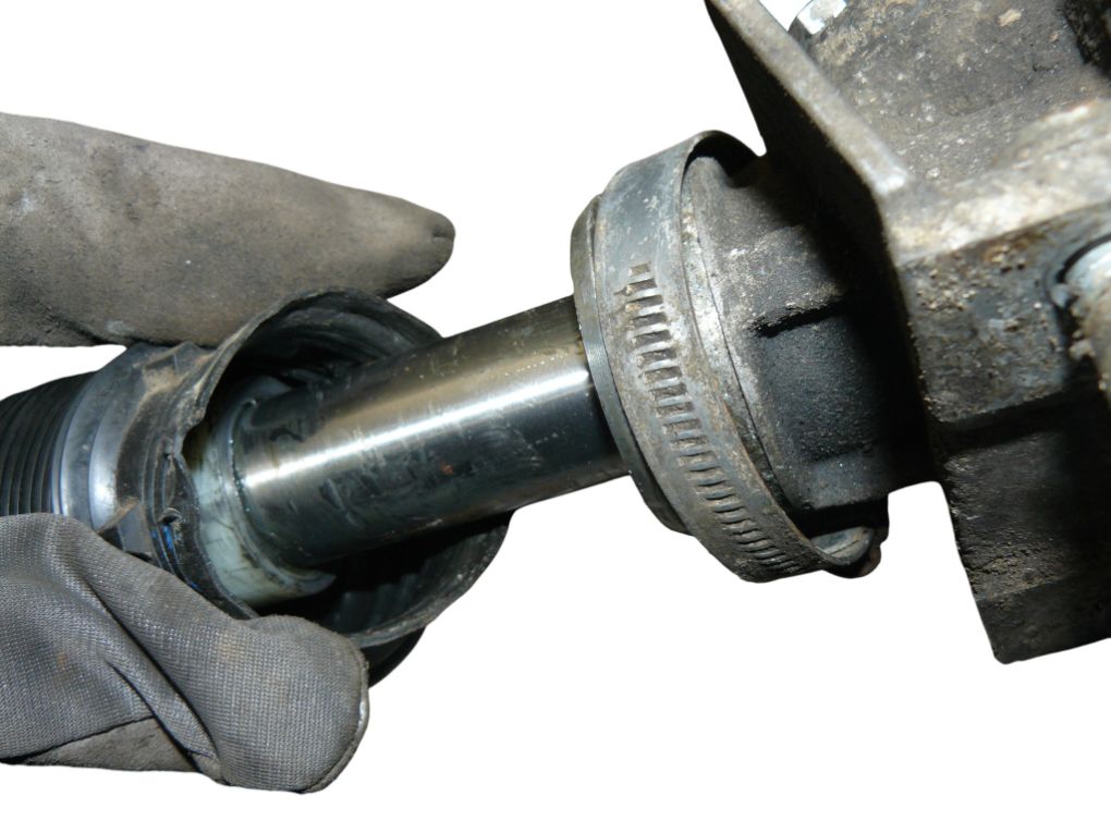 P8671243 Steering rack VOLVO V70 II / XC70 I (P80) (2000-2007)
