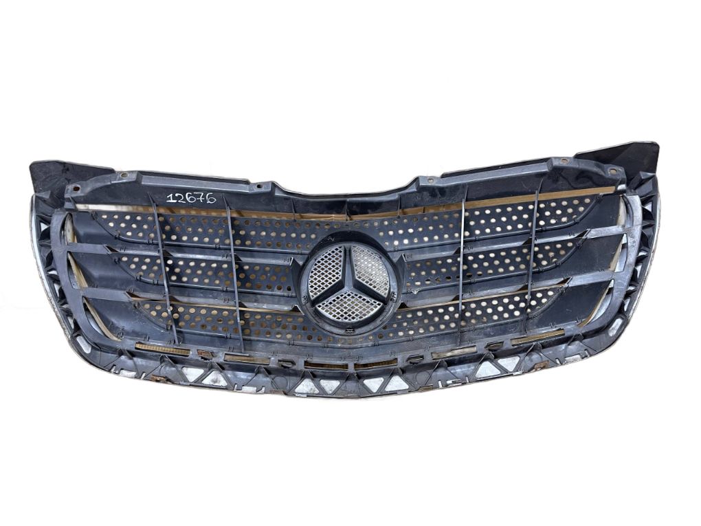 9068880523 Radiator Grille MERCEDES-BENZ SPRINTER (906) (2006-2018)
