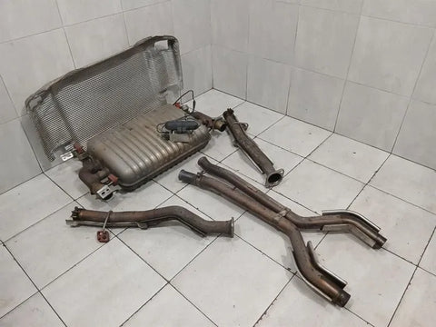 Aston Martin DB9 exhaust silencer 4G43-5230-FC exhaust silencer V12