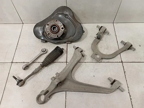 Audi R8 4S AWD Right Front Hub 4S0407246B Wheel Bearing Housing Front Right