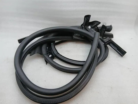 Audi R8 4S AWD door seal 4S7831707A door seals left