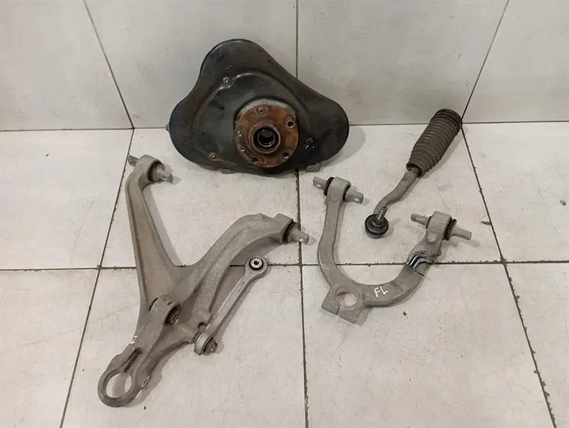 Audi R8 4S AWD Left Front Hub 4S0407245B Wheel Bearing Housing Front Left