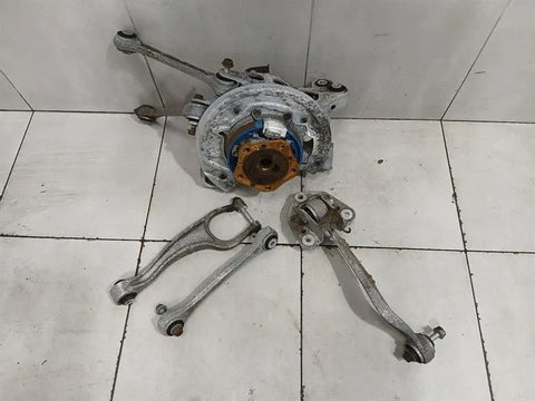 Porsche 911 991 Left Rear Hub 99133111133 Wheel Bearing Housing Rear Left SET SET