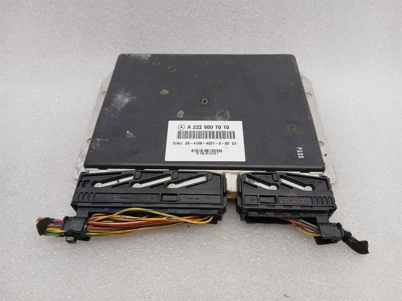 Mercedes C W205 Pneumatic Suspension Control A2229007010 ECU