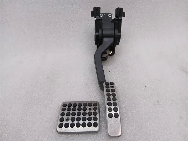 Aston Martin Rapide 10-14 Throttle Pedal (Electrical) 8D33-9F836-AB Throttle Pedal