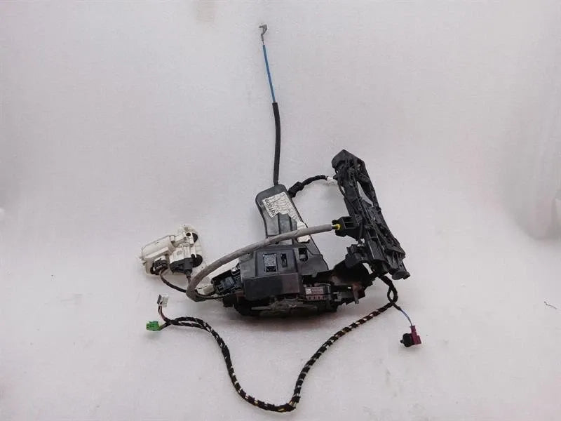 Mercedes CL W217 door lock A0997202500 FL RHD door lock soft close left