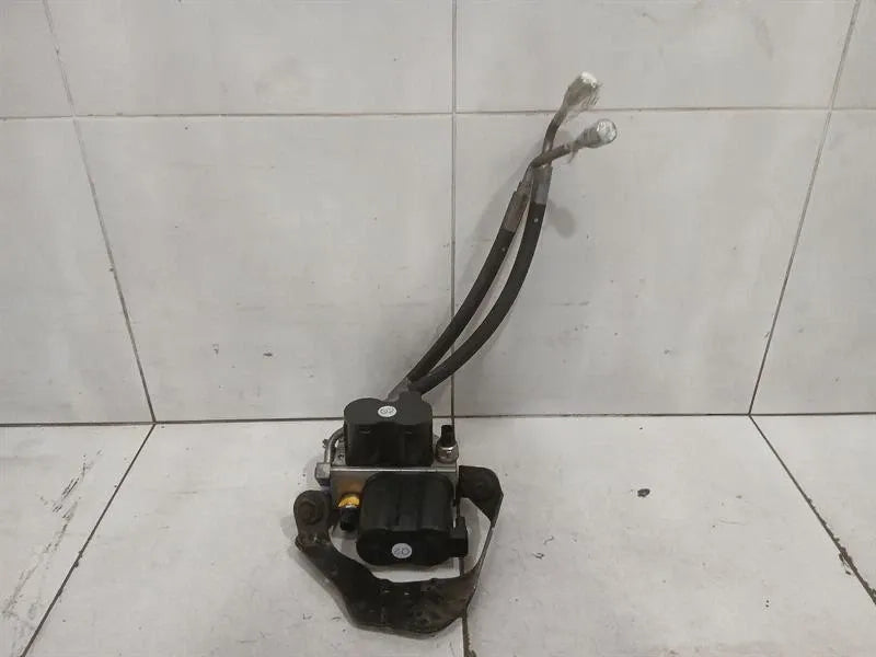 Mercedes CL W217 hydraulic valve A2213201058 ABC rear hydraulic valve