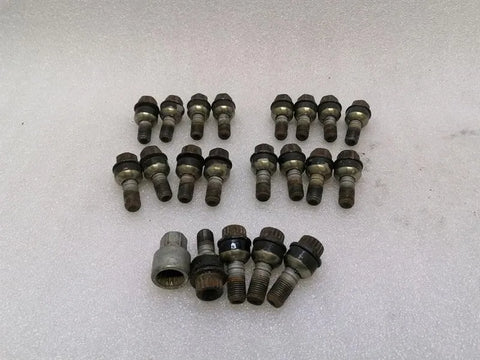 Porsche 911 997 wheel bolt set 99736120302 wheel bolts wheel bolt set