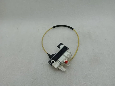 BMW G16 M8 Gran Coupe Door Lock 5a36eb5 Soft Close Engine Door Lock