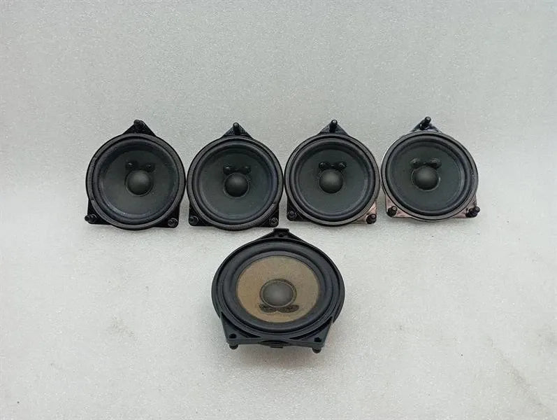Mercedes C Class W205 Speaker Set A2058200902 Speaker Set