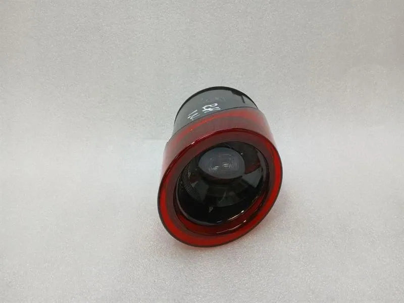 Ferrari 812 Superfast F152M right rear light 322257 taillight rear right