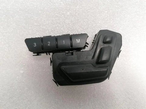 Mercedes C Class W204 Switch Right Seat RHD A2048702179 Seat Switch