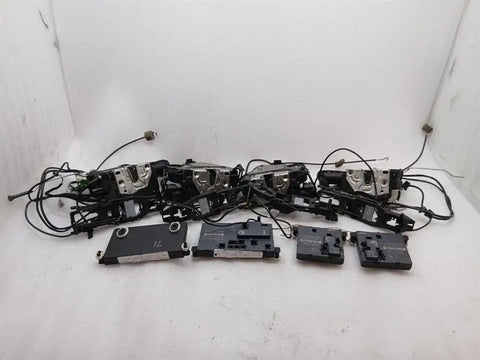 Mercedes CLS W219 Door Lock Set A2197200735 Door Lock Set A2197201035