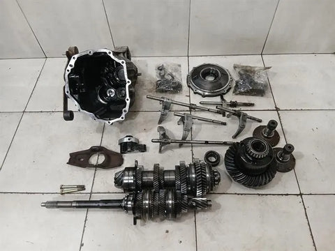 Porsche 911 996 Gearbox Parts G9600 Parts Transmission 6 Speed Manual