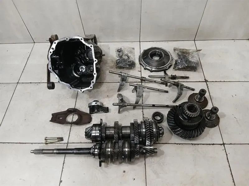 Porsche 911 996 Gearbox Parts G9600 Parts Transmission 6 Speed Manual