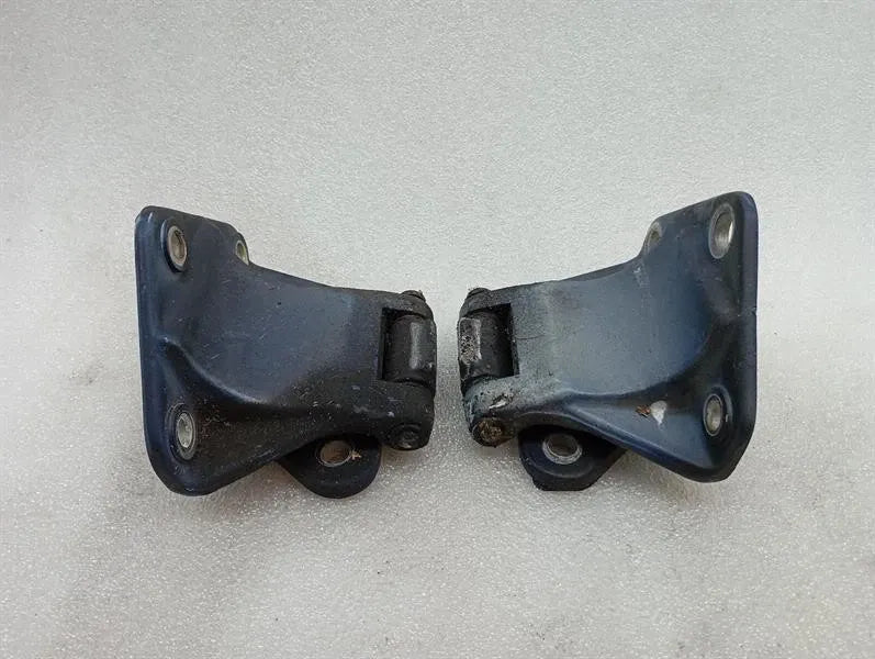 Ferrari 360 F131 Door Hinge 64803200 LH Left Door Hinge