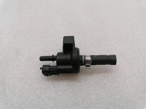 Ferrari 458 F142 Spider Valve 254425 Valve FLUSH VALVE EVAP