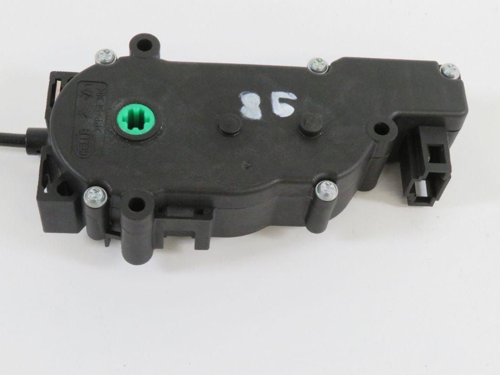 A2047500060 Bootlid / tailgate lock MERCEDES-BENZ E-CLASS (W212) (2009-2016)