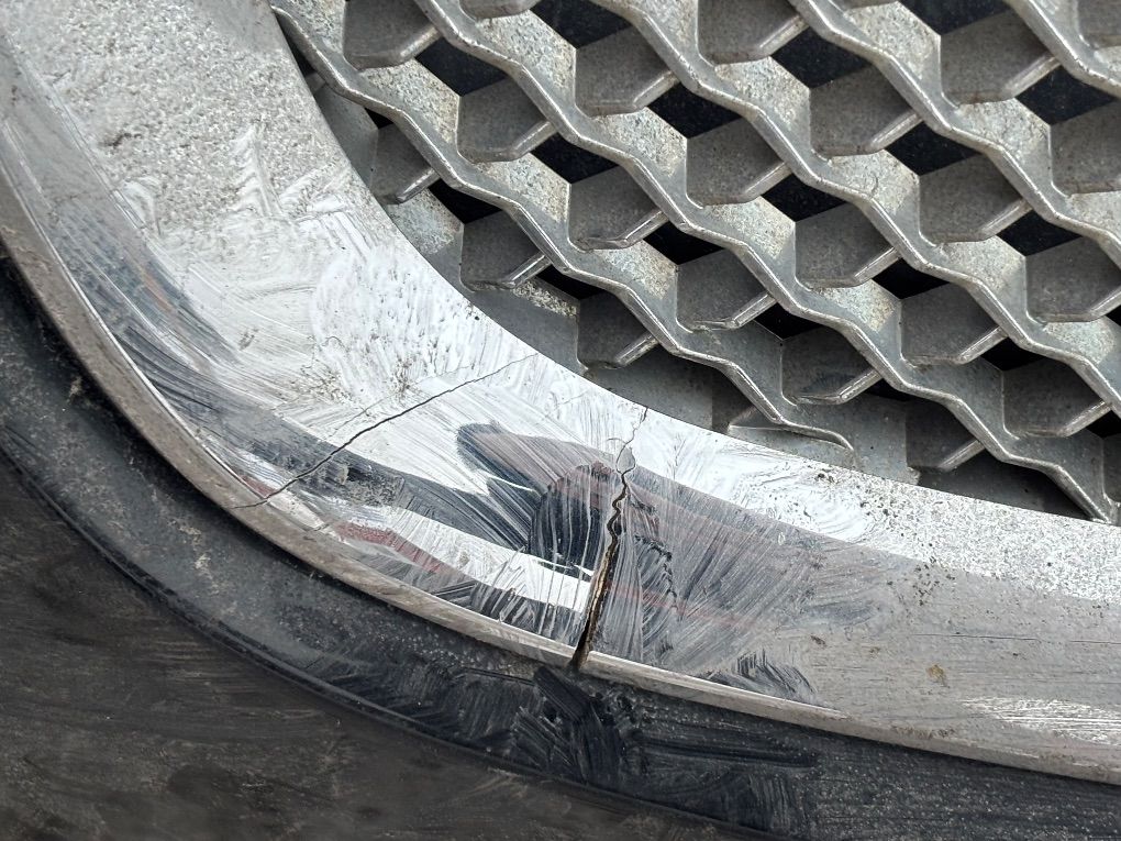 C2Z8837XXX Front Bumper JAGUAR XF (X250, CC9) (2008-2015)