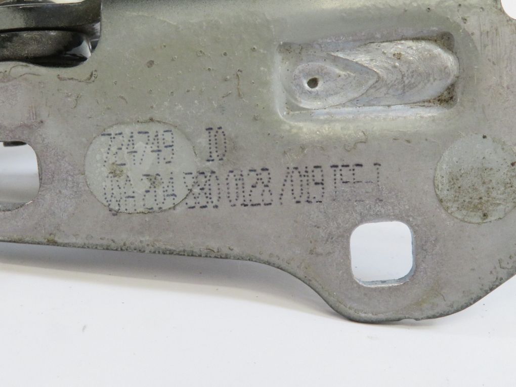 A2048800128 A2129066201 Bonnet (hood) actuator left MERCEDES-BENZ E-CLASS (W212) (2009-2016)