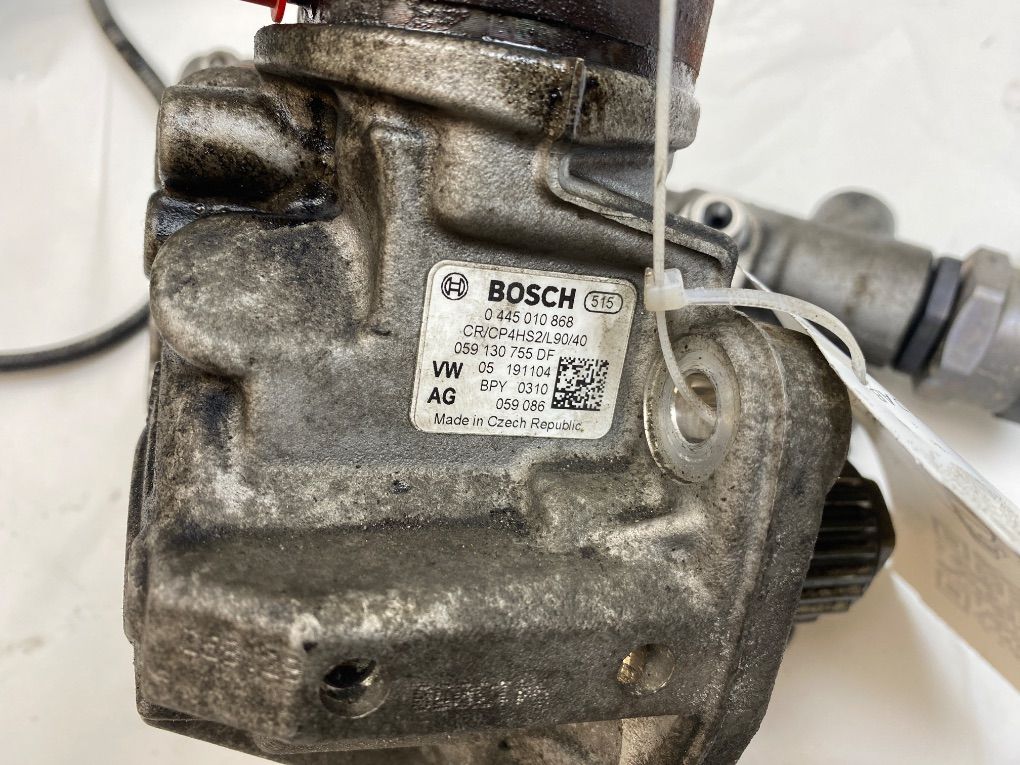 0445010825 0445010824 0445010867 0986437480 Fuel injection pump, diesel VW AMAROK (2H_, S1B) (2010-2022)