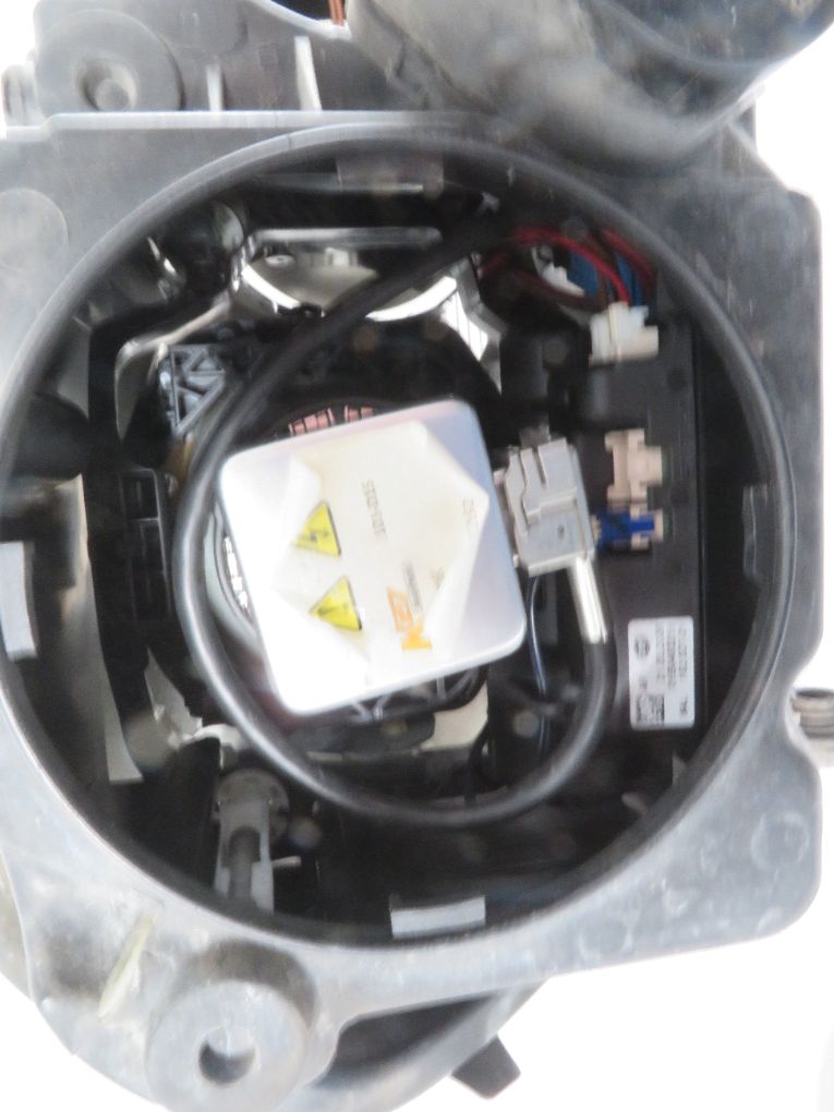 A1648203961 A164820396165 Headlight left MERCEDES-BENZ GL-CLASS (X164) (2006-2012)