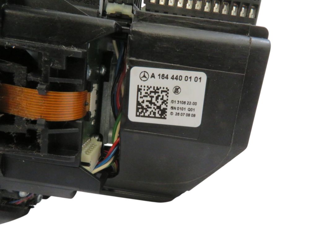 A1644400101 A1645400144 A164540014428 A1645403245 Indicator + wiper switch (stalk) MERCEDES-BENZ GL-CLASS (X164) (2006-2012)