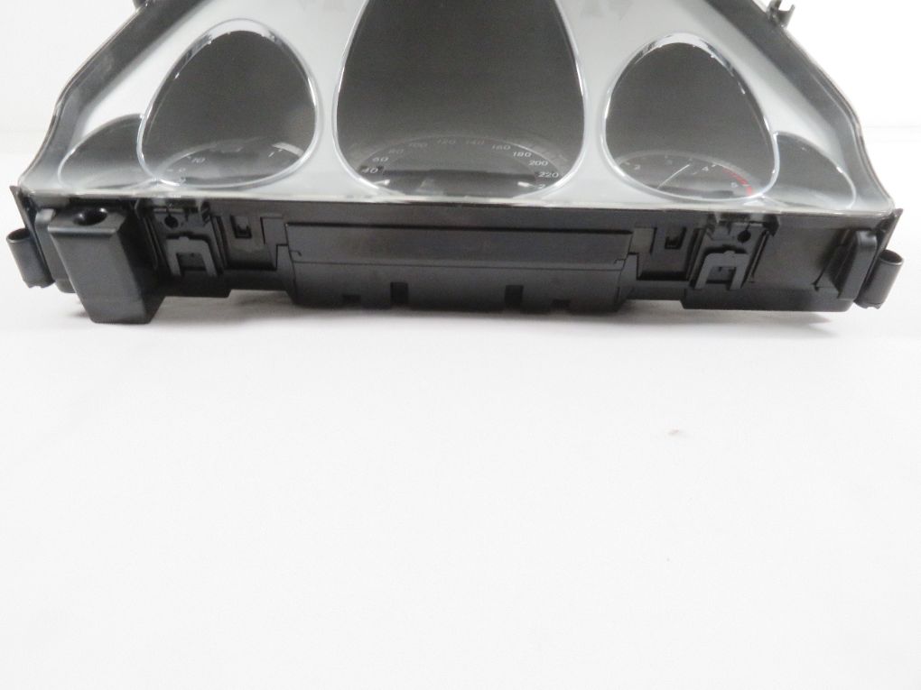 A2129004904 A2129003010 Instrument Cluster MERCEDES-BENZ E-CLASS (W212) (2009-2016)