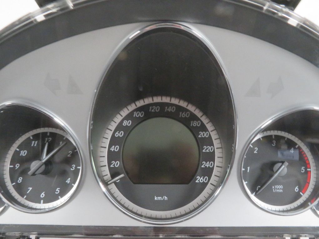 A2129004904 A2129003010 Instrument Cluster MERCEDES-BENZ E-CLASS (W212) (2009-2016)