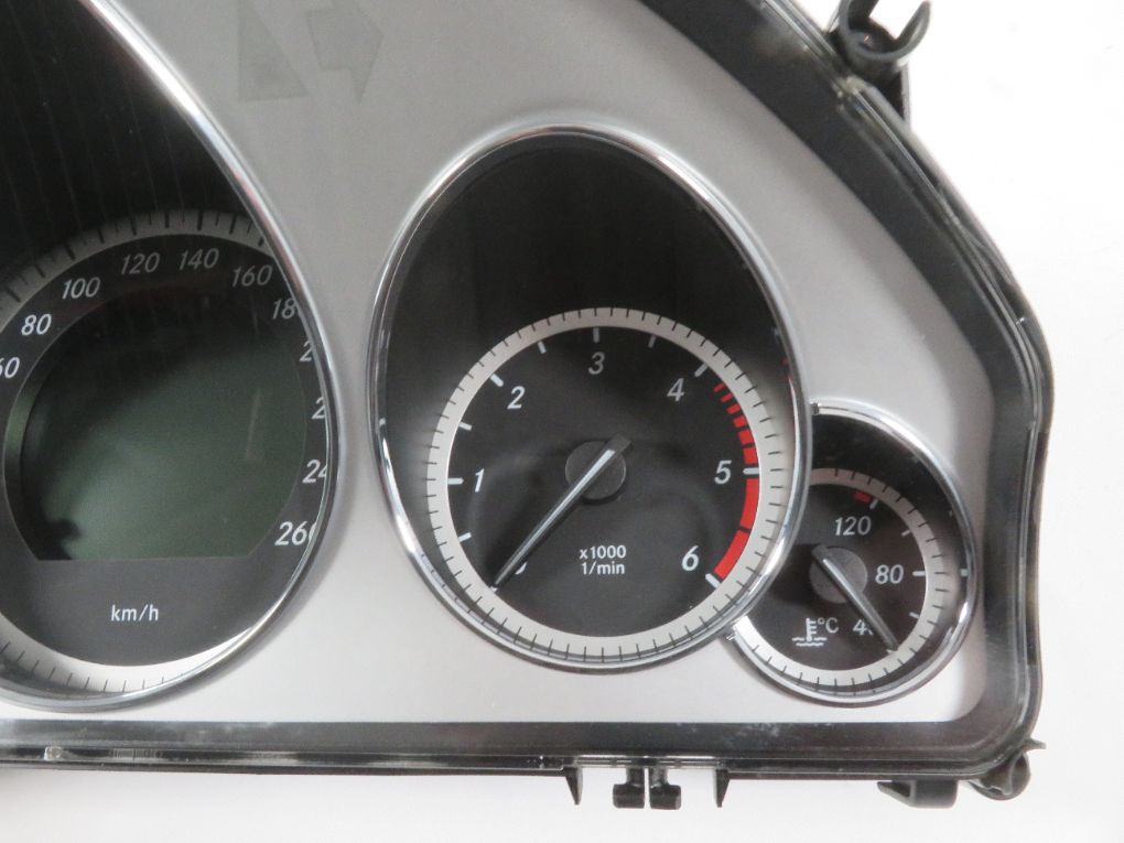 A2129004904 A2129003010 Instrument Cluster MERCEDES-BENZ E-CLASS (W212) (2009-2016)