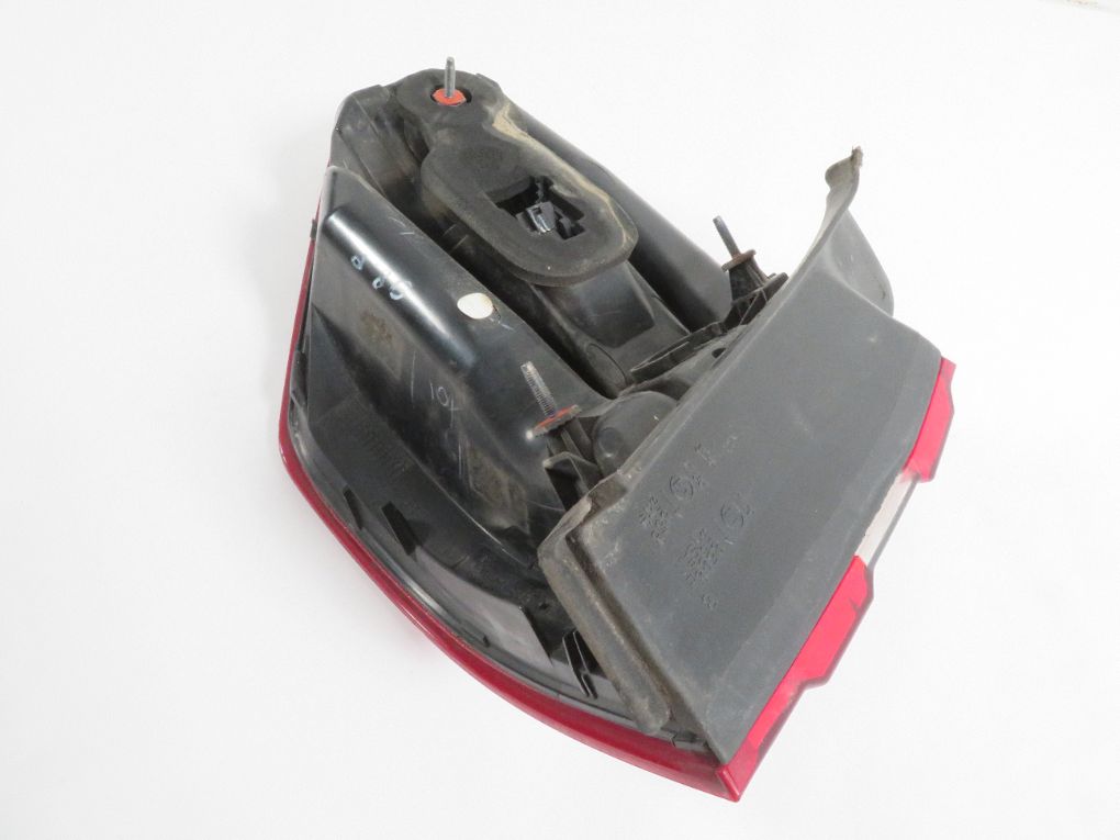 A2128202064 A2128204064 Tail light, right MERCEDES-BENZ E-CLASS (W212) (2009-2016)