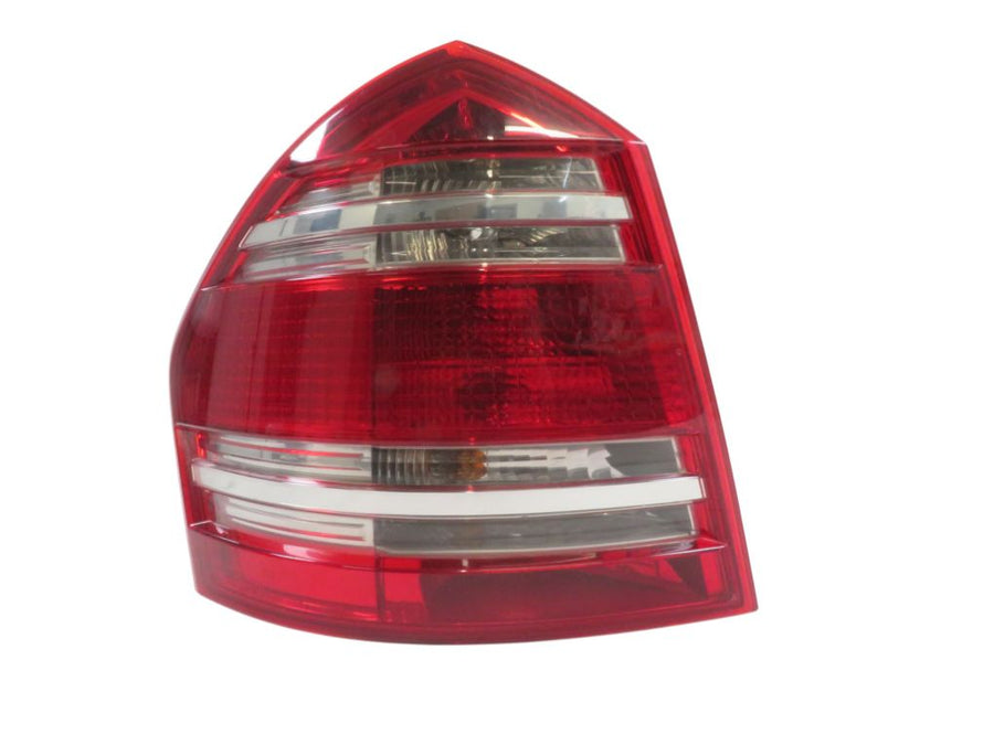 A1648200564 A1648204164 A1648200377 Tail light left MERCEDES-BENZ GL-CLASS (X164) (2006-2012)