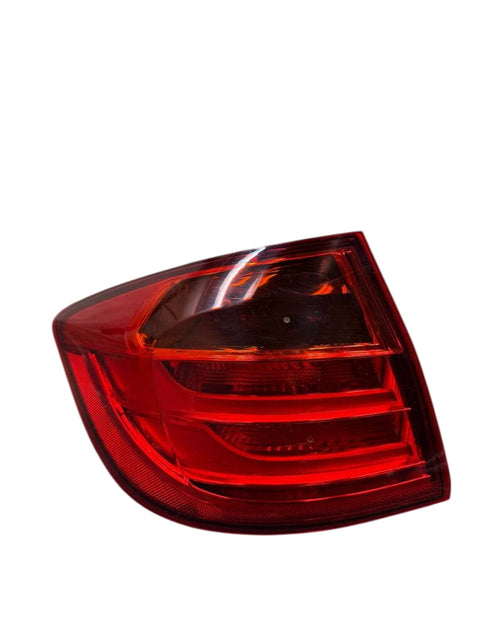 Tail light left BMW 3 (F30, F31, F80) (2011-2019)